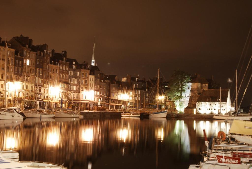 A La Terrasse Coeur Honfleur Appartement Buitenkant foto